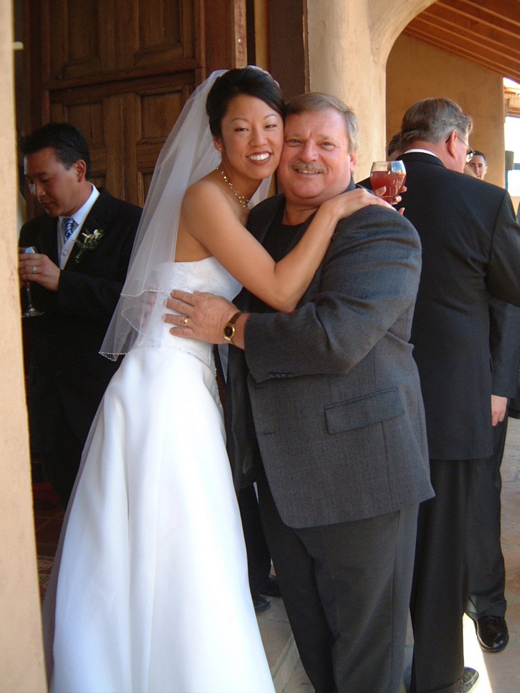 2004/06(June)/01(NM-Weekend)/02(Wedding)/1024x768_2004-06-12 18-59-46.JPG